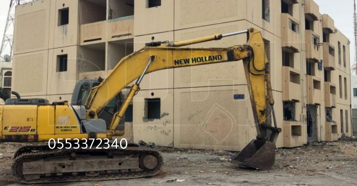 ترحيل أنقاض آمن بعد هدم المباني بجدة