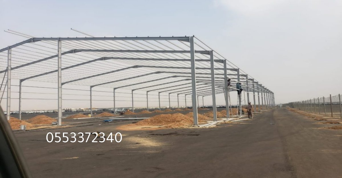 هناجر تجارية متعددة الاستخدامات بتصميم حديث